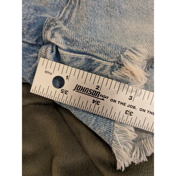 Arizona Jean Co Light Denim Ladies Overall Shorts Size XS Distressed MSRP $54 - Picture 5 of 7